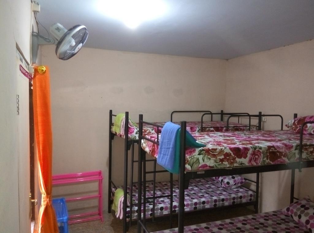 Jogja Backpacker Home Γιογκιακάρτα Εξωτερικό φωτογραφία